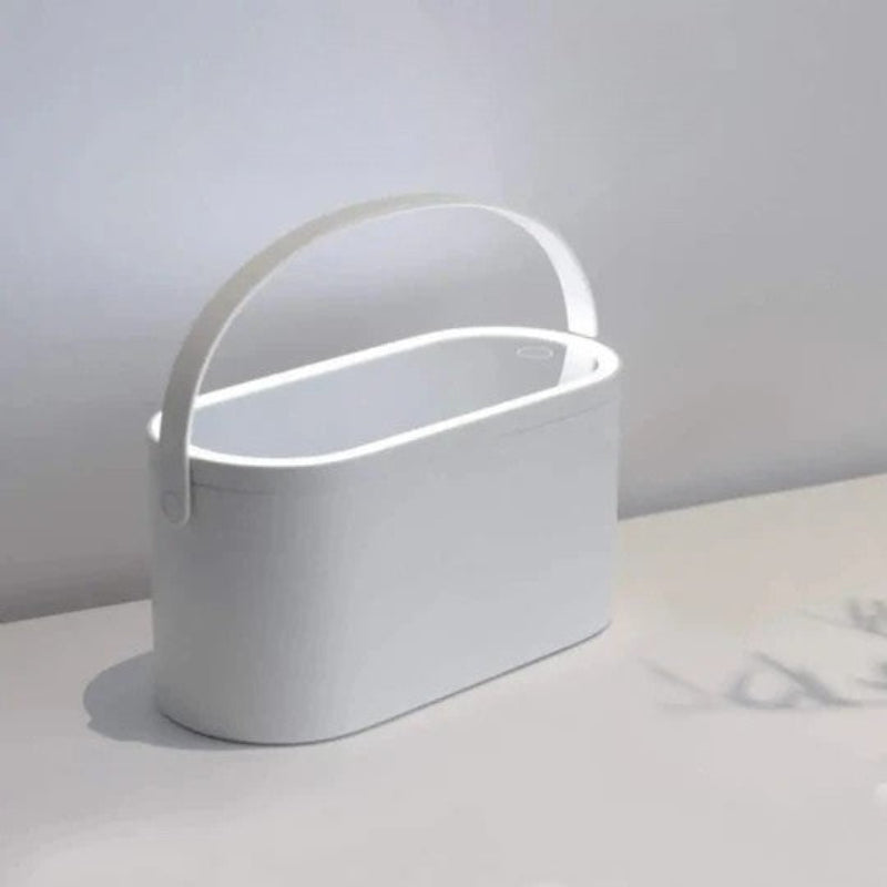 Idealne piękno z lustrem LED i wbudowanym schowkiem