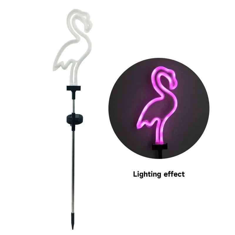 Aurinkoenergiaa käyttävä loistava flamingo Vaaleanpunainen – Taianomainen puutarha yöllä 