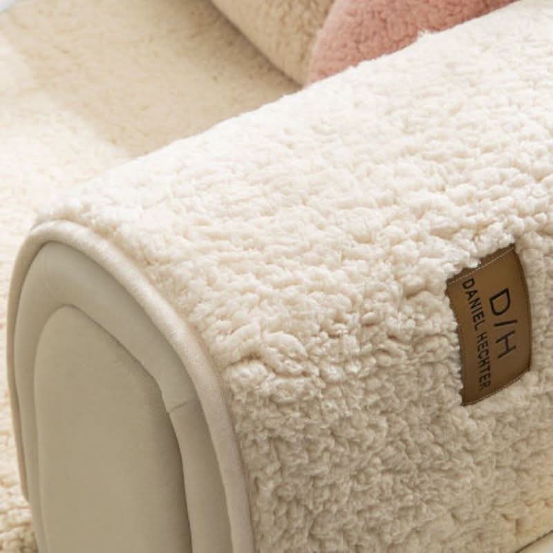 Ultra Soft Lamb Cashmere Sofa Cover – Plush Effect & Non-Slip 