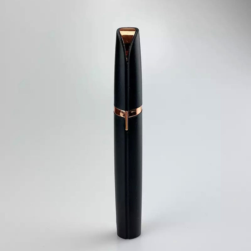 眉を整えるための正確で痛みのない脱毛 